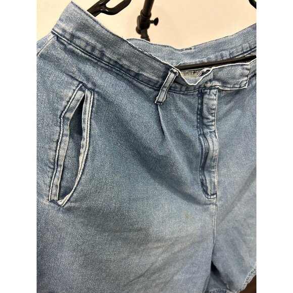 White Stag Womens Denim Shorts Pockets Size 10 Casual Summer Wear - Picture 4 of 9